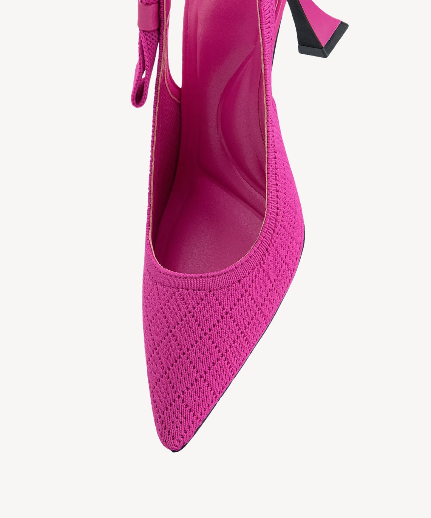 Zapatos de tacón con punta puntiaguda y lazo EverLush