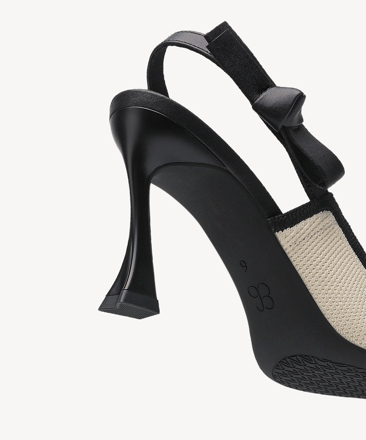 Zapatos de tacón con punta puntiaguda y lazo EverLush