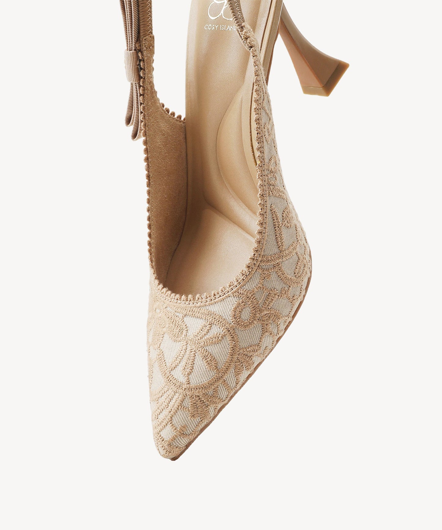 Zapatos de tacón con punta puntiaguda y lazo EverLush